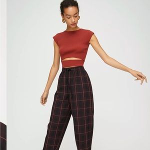 ✨Wilfred Cut-Out Top✨